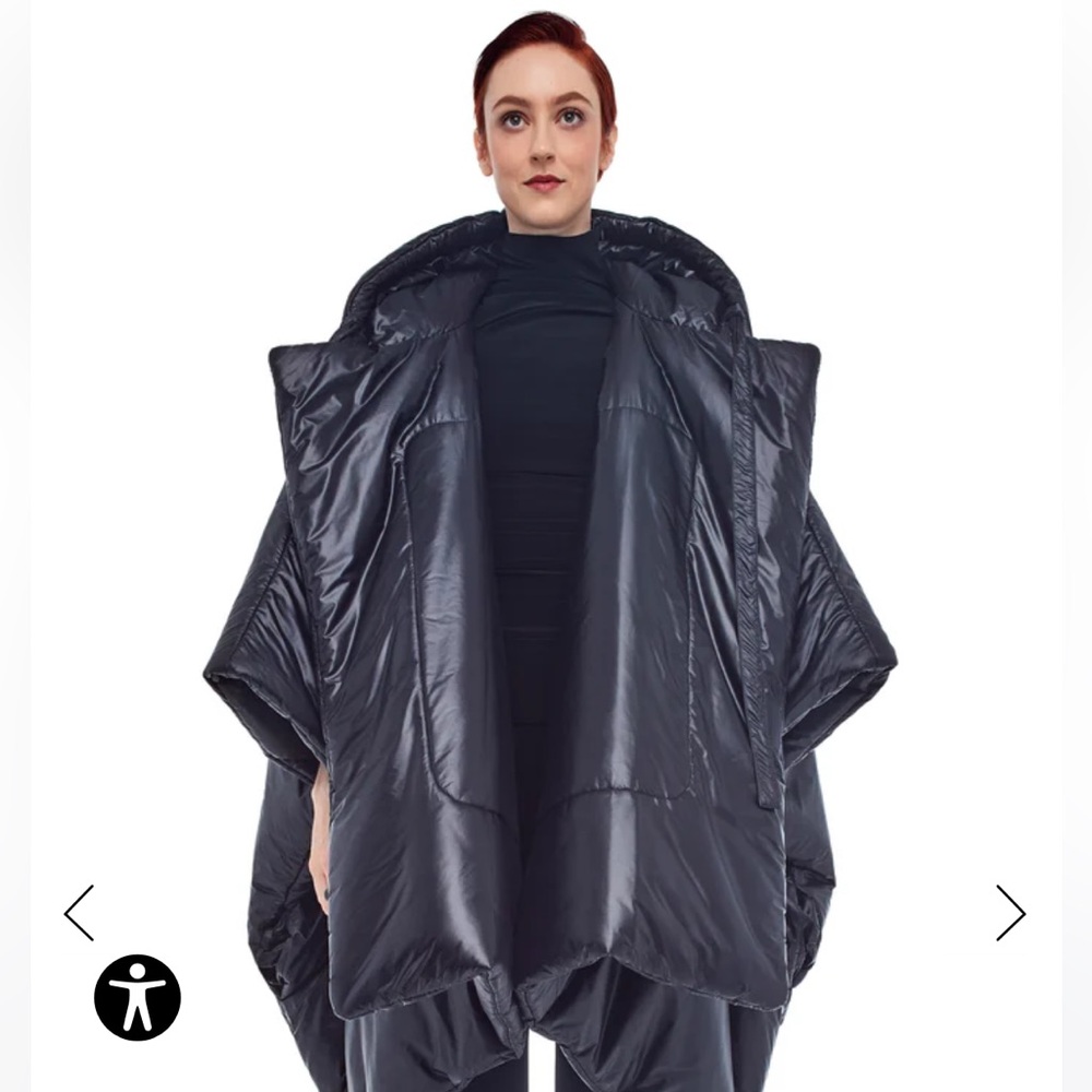 Norma Kamali sleeping bag coat with hood in black size XS/S
